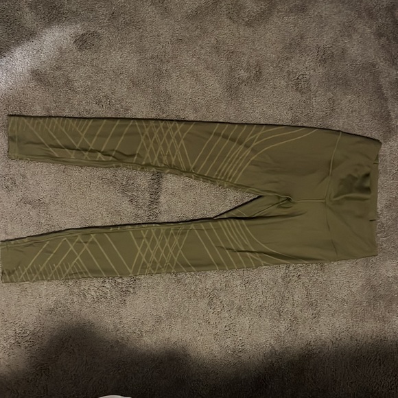 Lululemon leggings - Picture 2 of 3